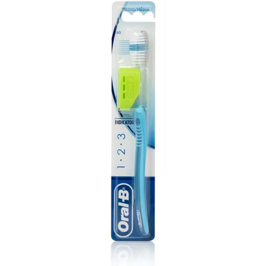 Oral-B 1-2-3 Indicator 40 Medium Πράσινο 1 Τεμάχιο
